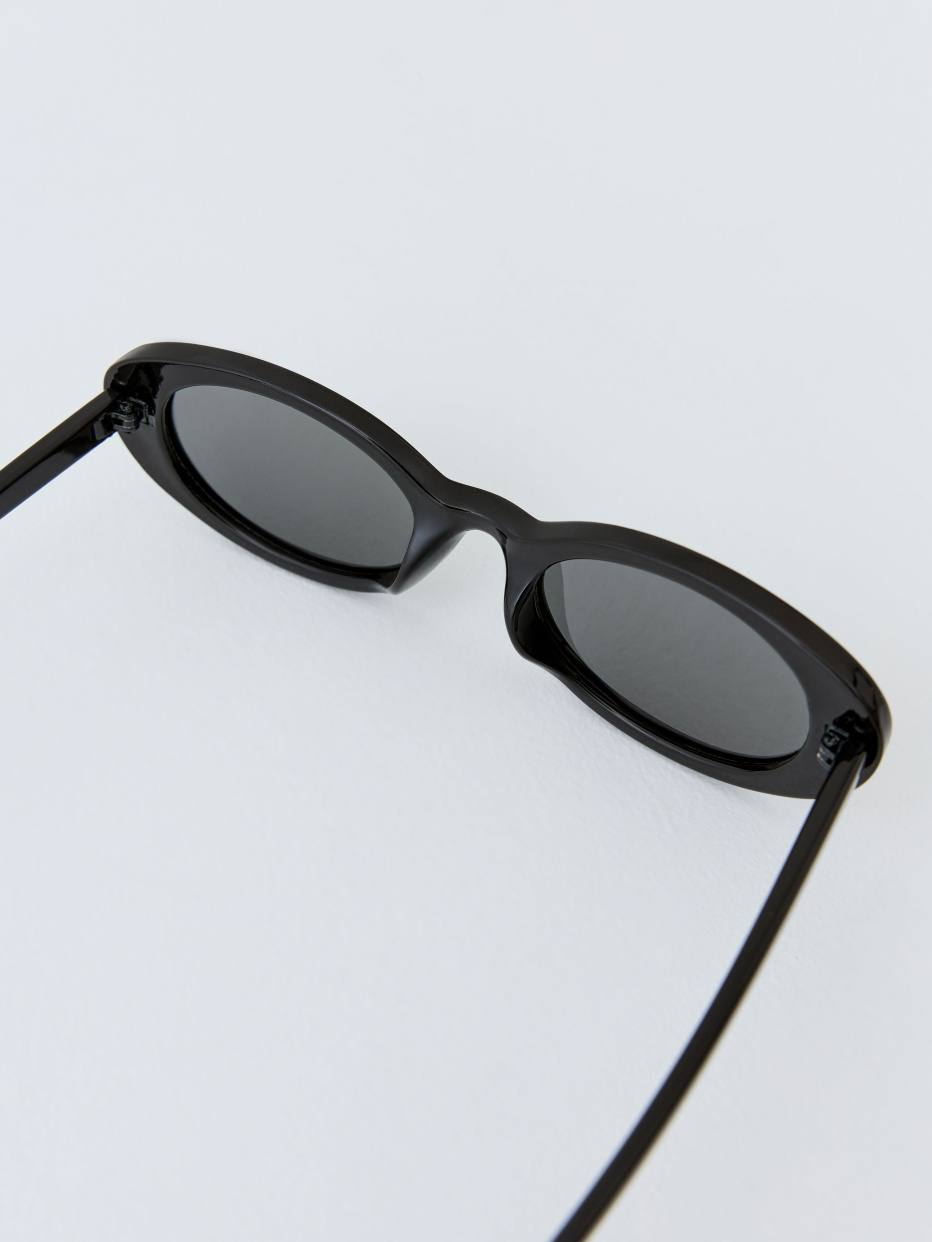 Овальные солнцезащитные очки, фото - 3