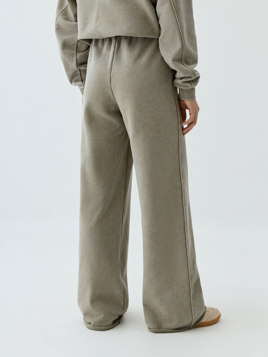 Широкие трикотажные брюки с рельефными швами, фото - 4