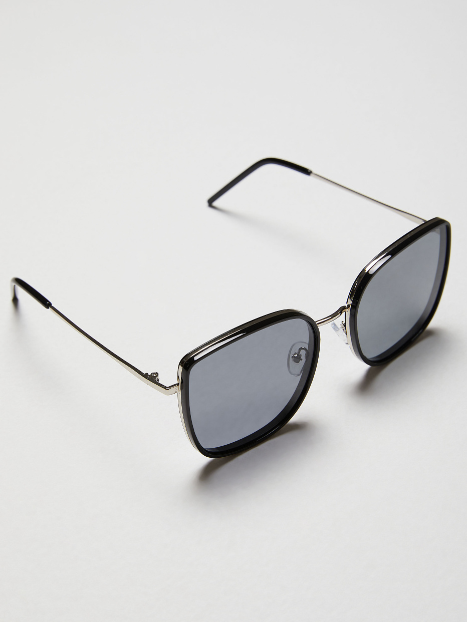 Солнцезащитные очки в квадратной оправе, фото - 3