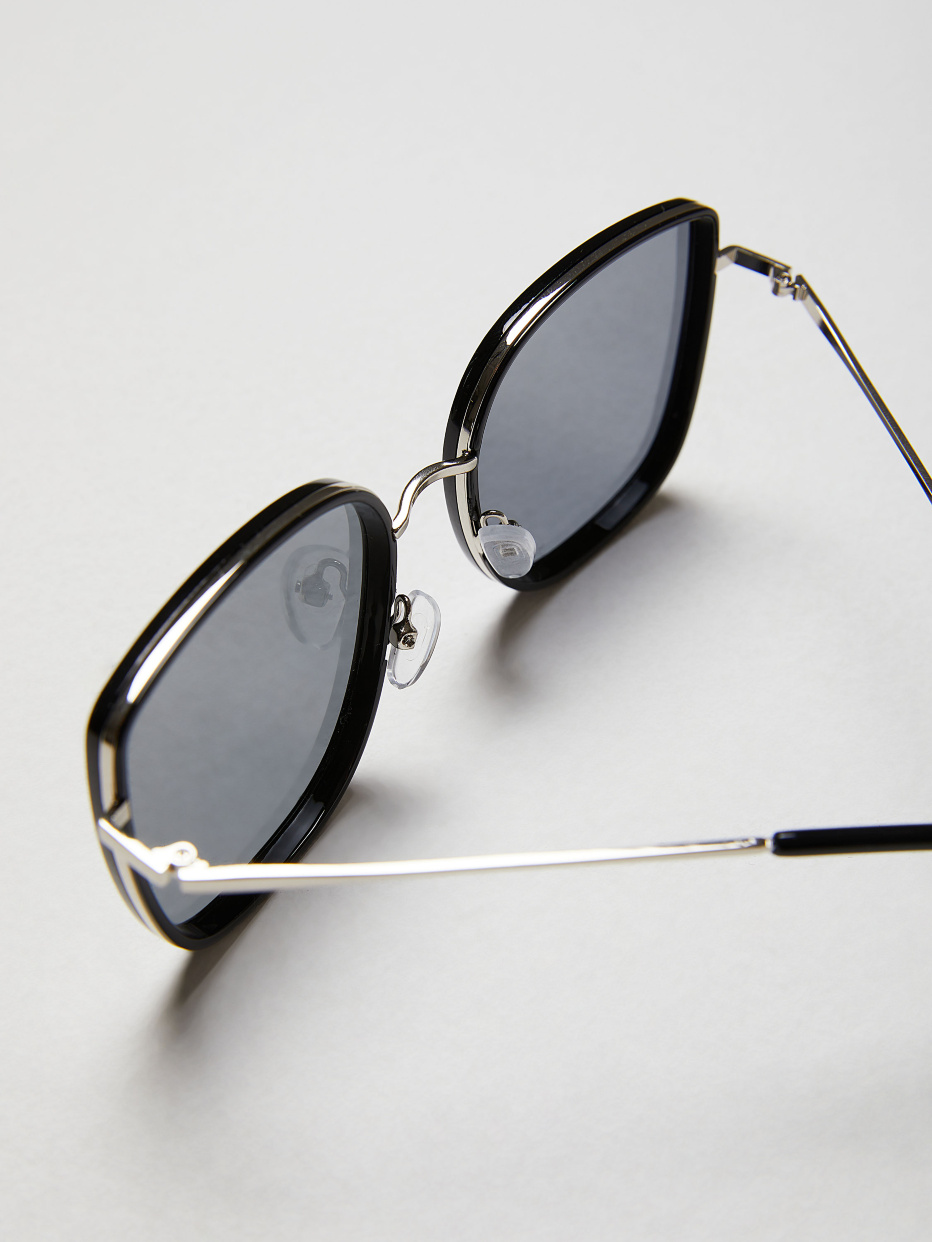 Солнцезащитные очки в квадратной оправе, фото - 5