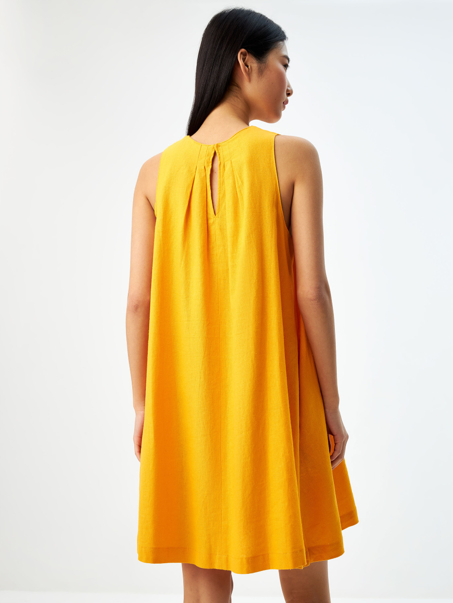 Короткое платье-трапеция из смесового льна, фото - 3