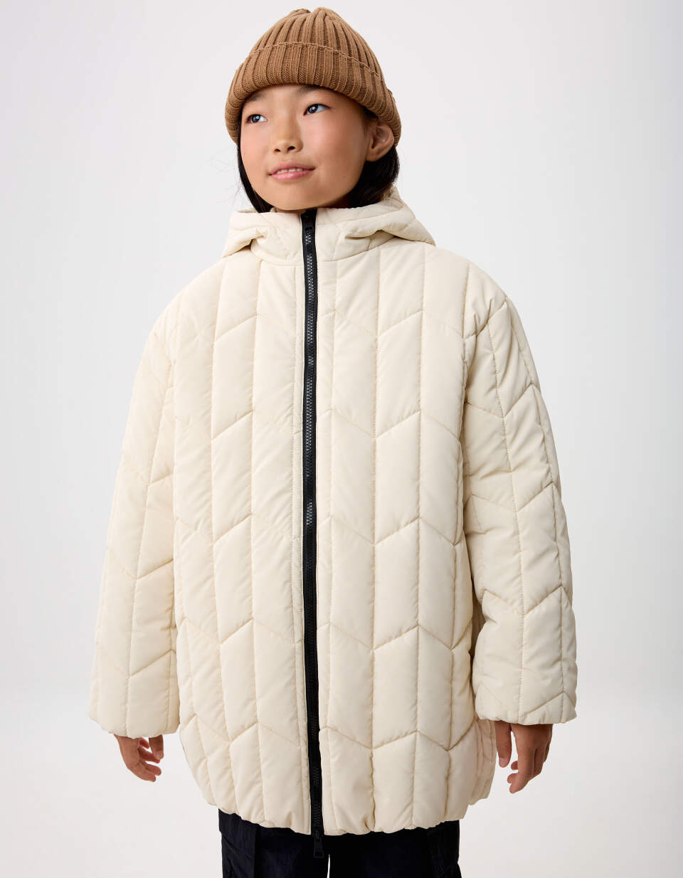 Стеганое пальто с капюшоном для девочек