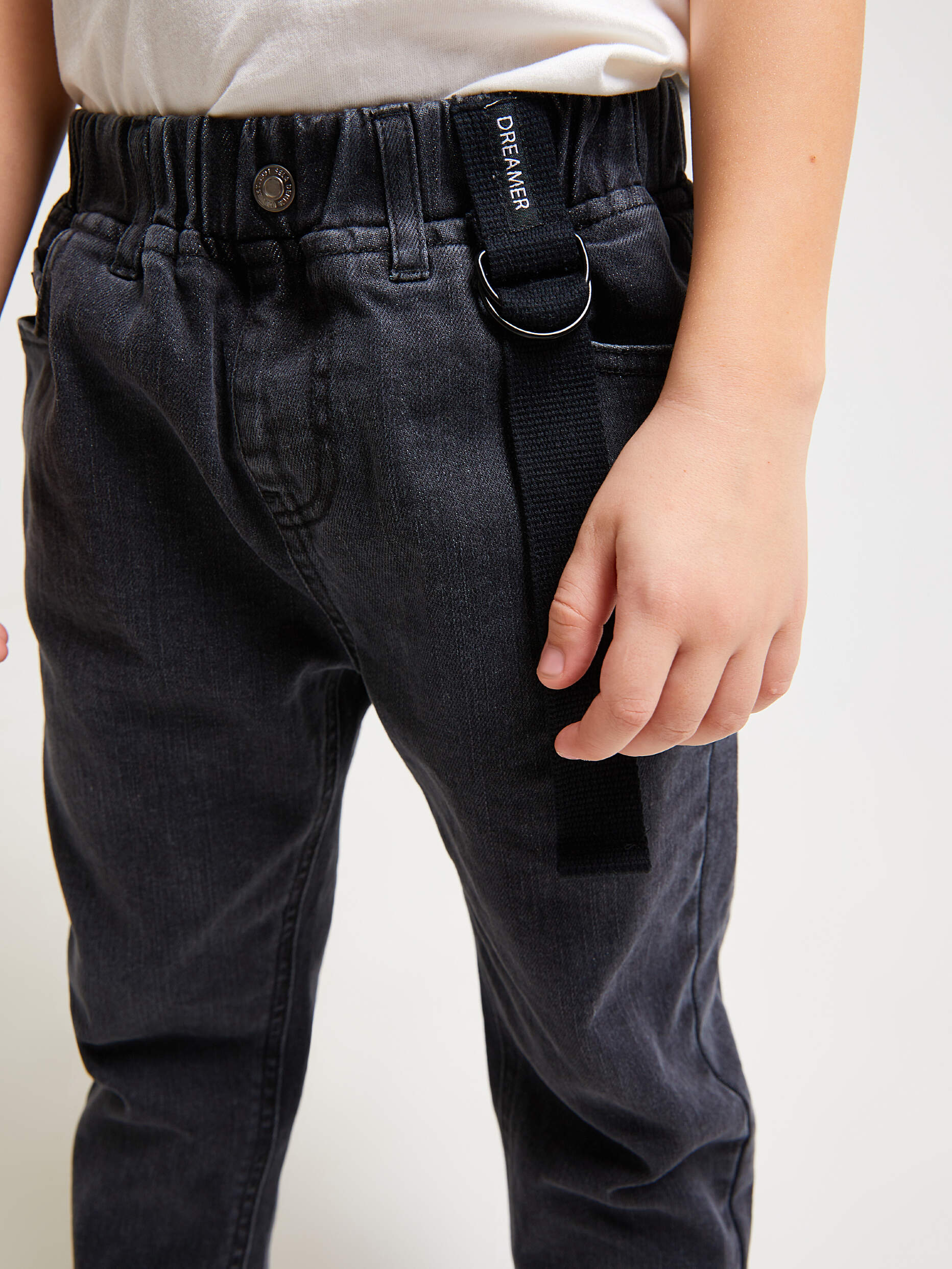 Черные джинсы для мальчика