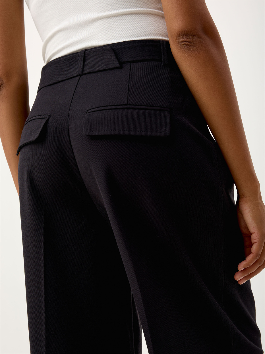 Костюмные широкие брюки с поясом на талии, фото - 5