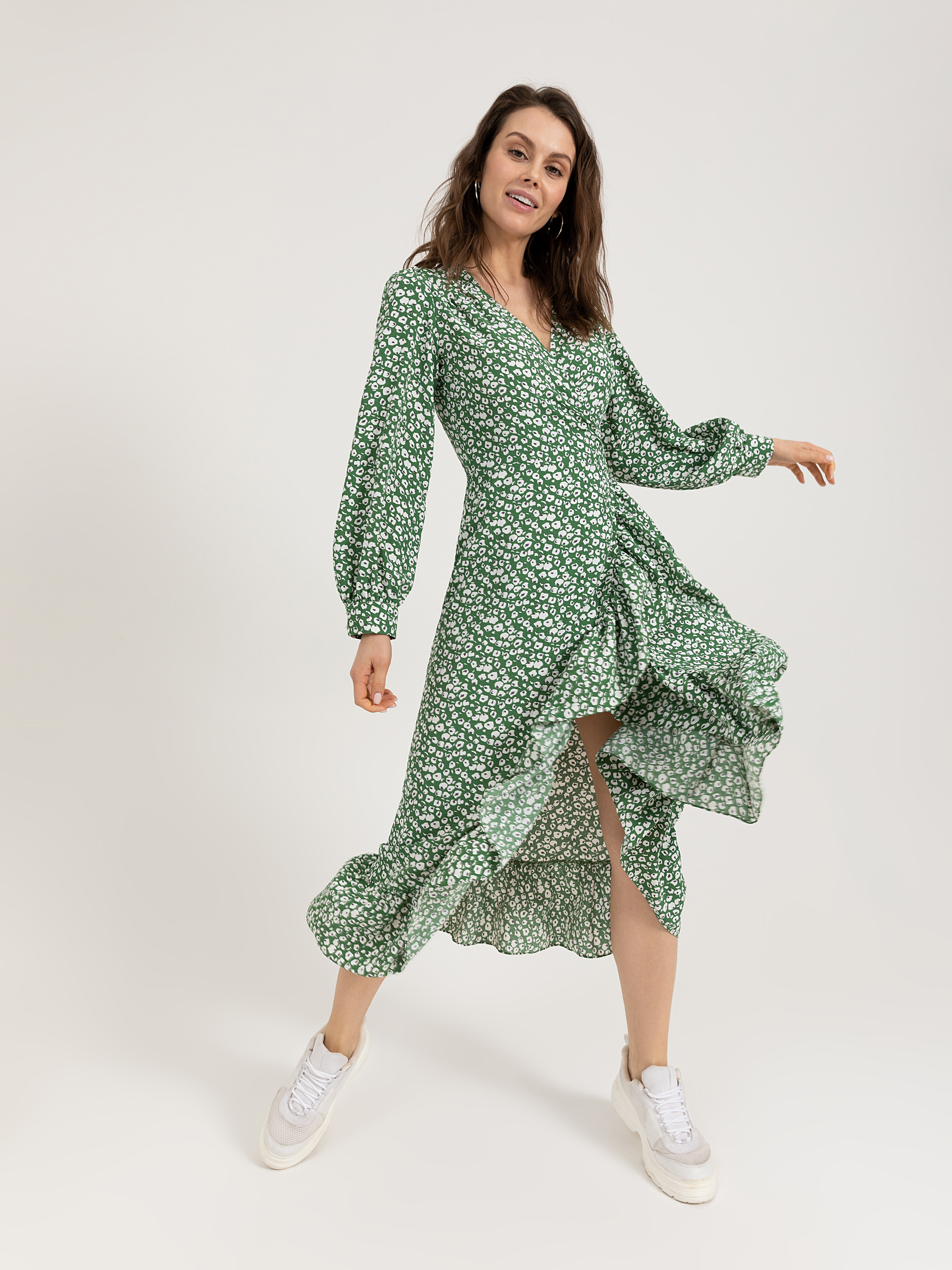 Платье на запах цвет: зеленый принт, артикул: 0803020708 – купить в  интернет-магазине sela