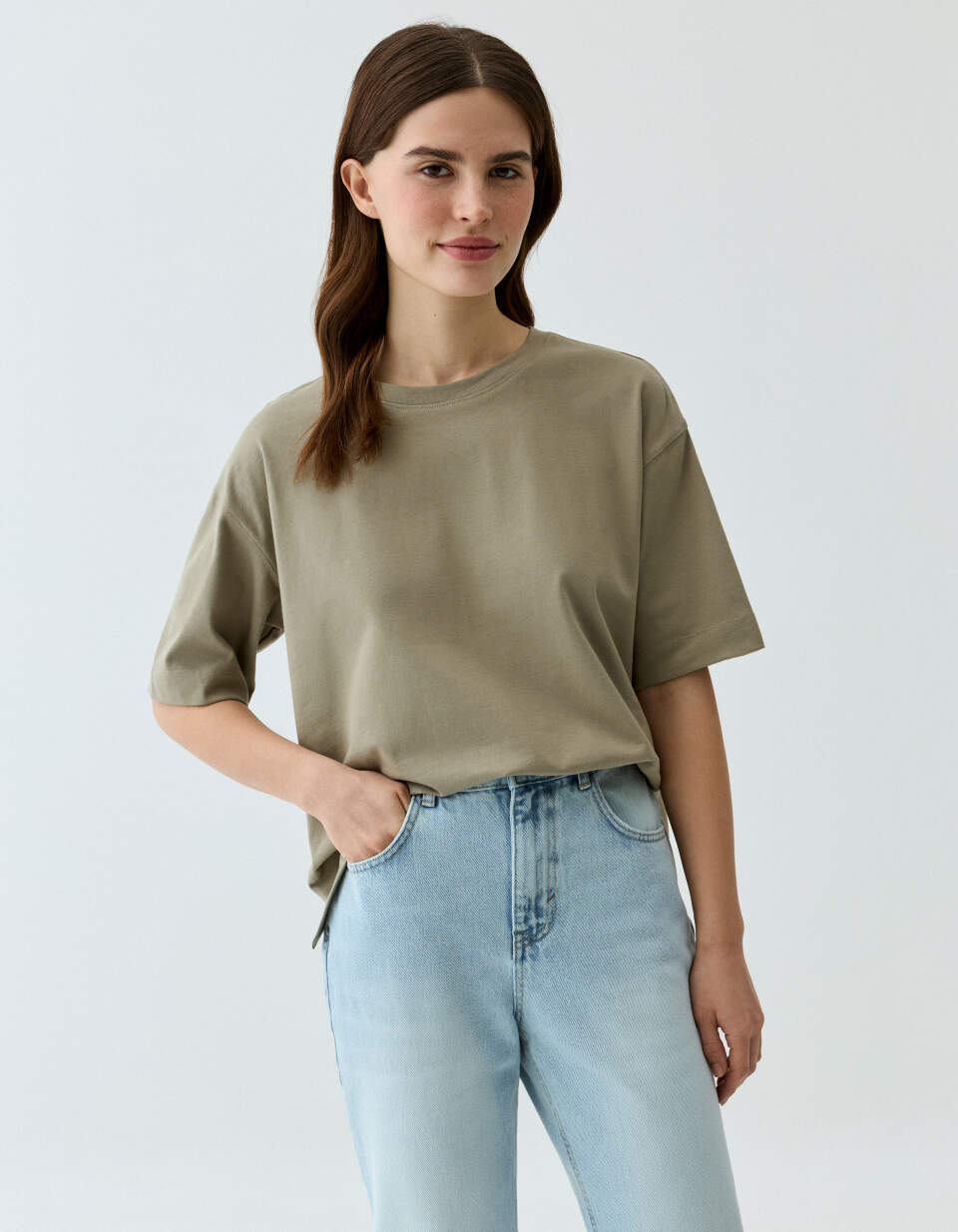 Базовая футболка оверсайз из органического хлопка базовая женская футболка оверсайз из хлопка casual wear цвет белый размер 42 50