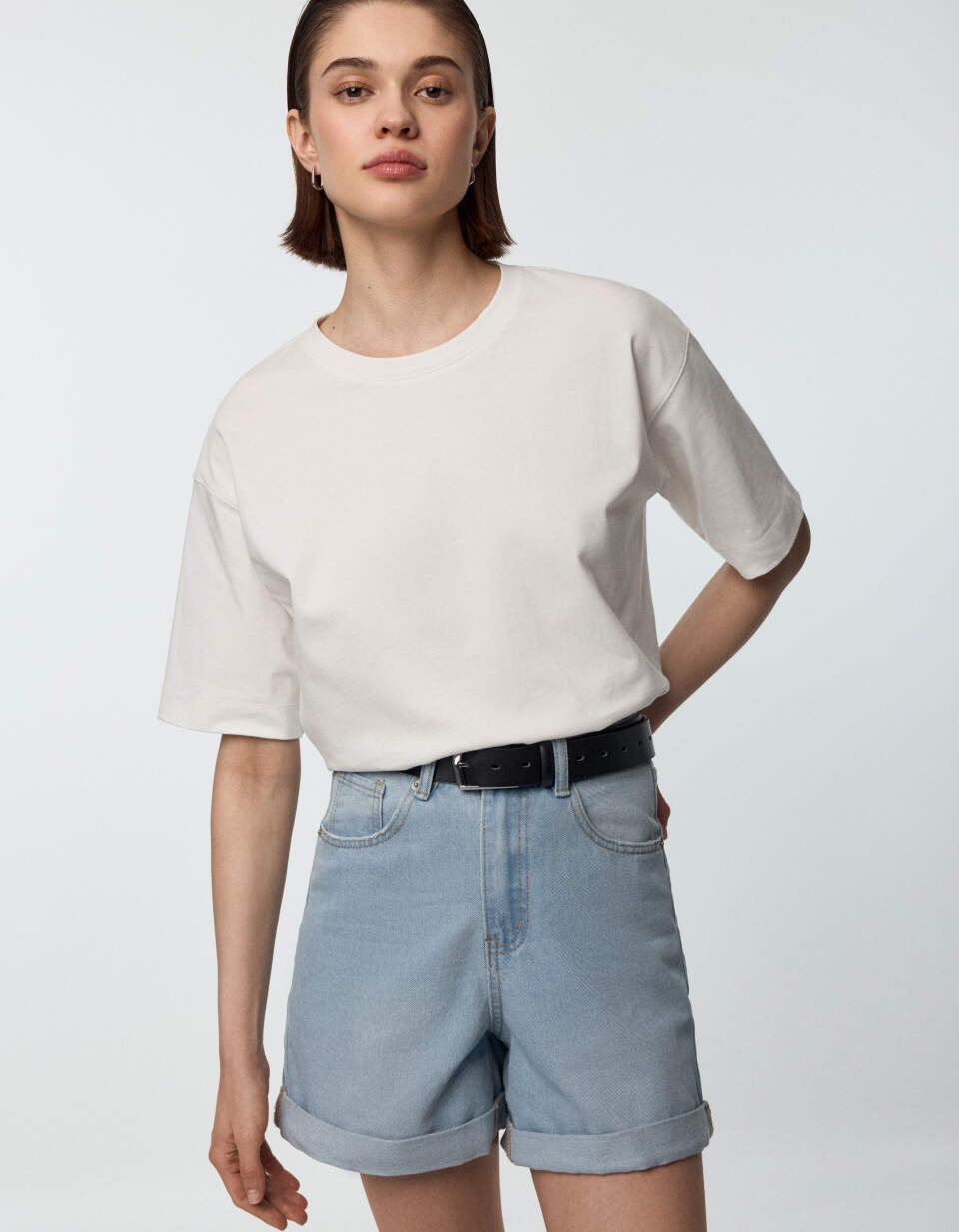 Базовая футболка оверсайз из органического хлопка базовая женская футболка оверсайз из хлопка casual wear цвет белый размер 42 50