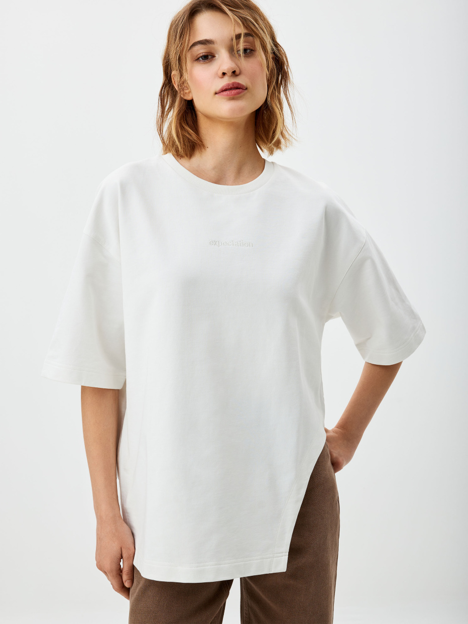 Белая футболка оверсайз с асимметричным низом, фото - 4
