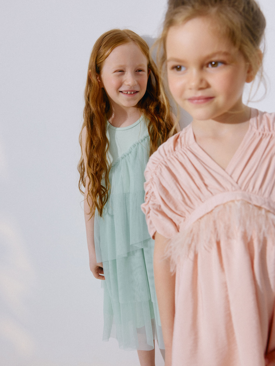 Нарядное платье с перьями для девочек, фото - 3